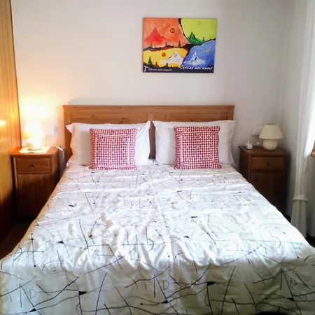 Apartment White House Cretax *