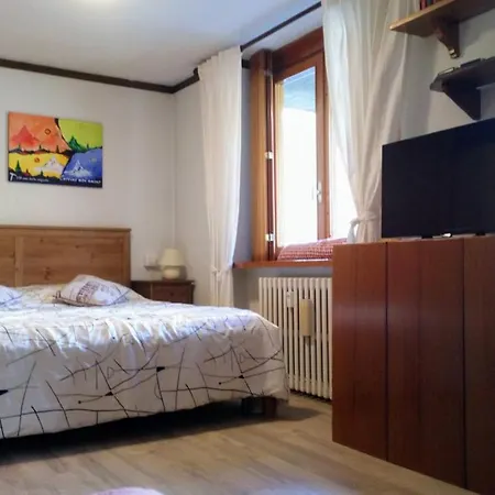 White House Cretax * Breuil-Cervinia