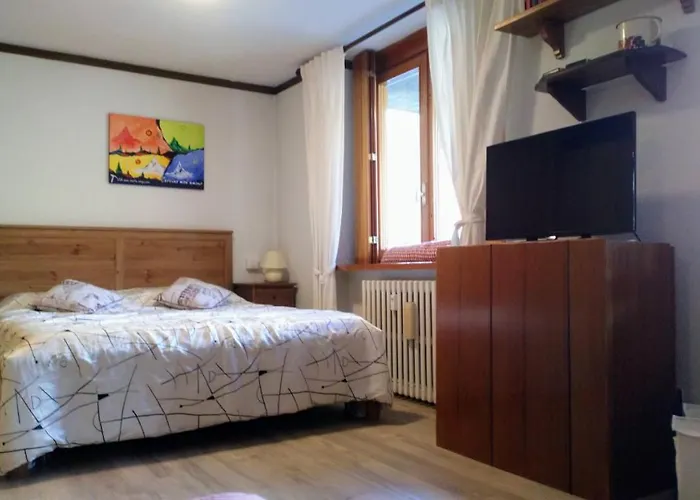 White House Cretax * Breuil-Cervinia