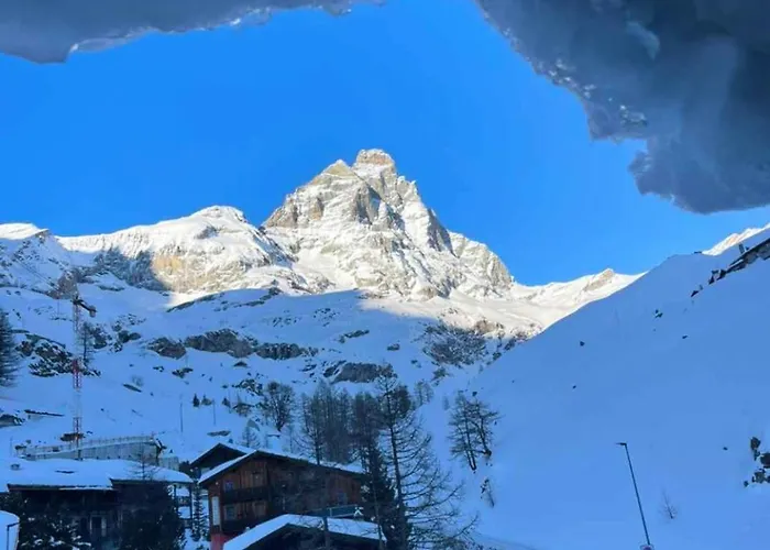 White House Cretax Апартаменти *