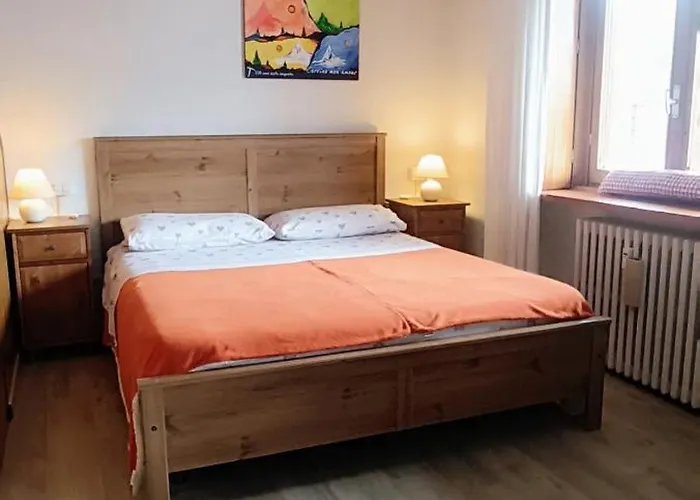 White House Cretax Апартаменти