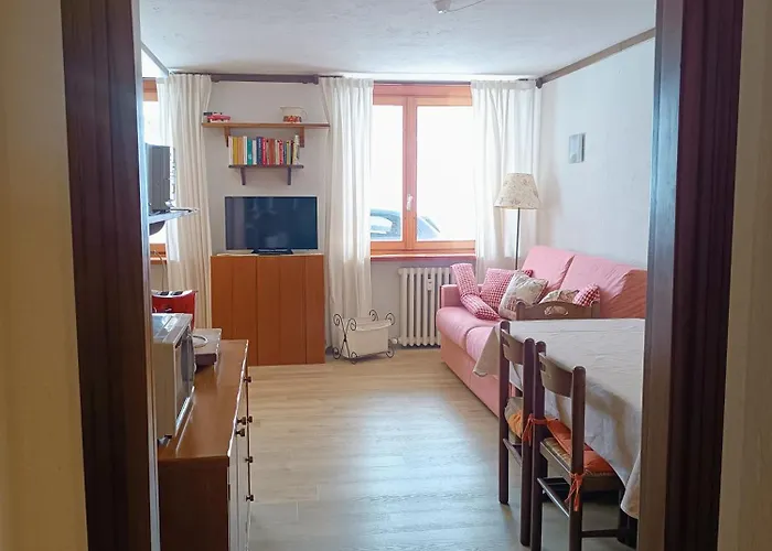 White House Cretax * Брей-Червінія